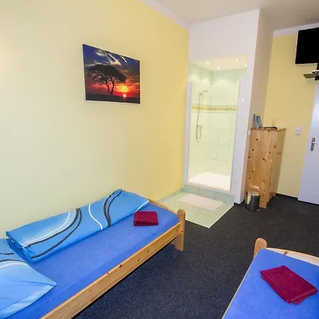 Na Care Guest house